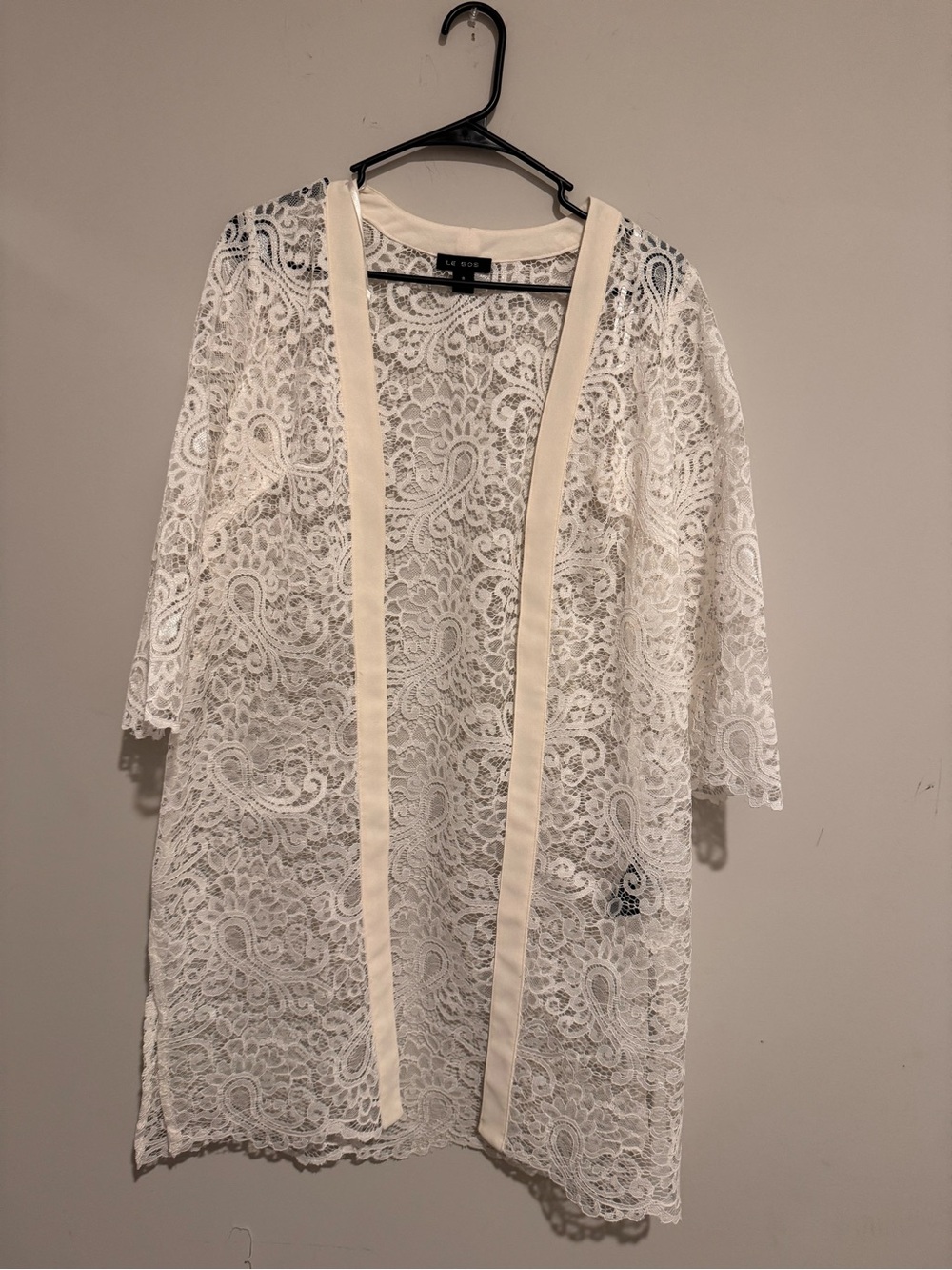 Lace Open-Front Tunic Kimono in White/Cream